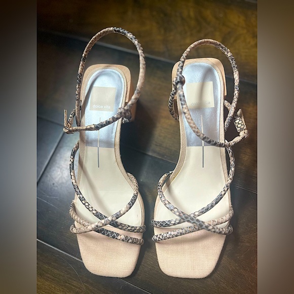 Dolce Vita alligator wrap-around heeled sandals - Picture 2 of 4